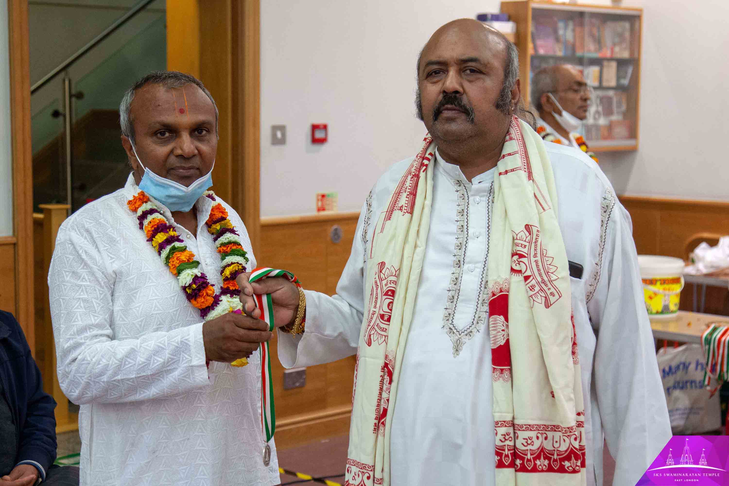 ©1987-2017 SKS Swaminarayan Temple East London